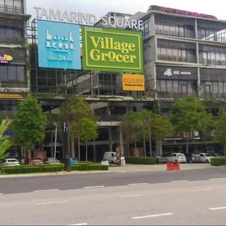 Tamarind Suite Cyberjaya 2-10Pax Duplex Экстерьер фото