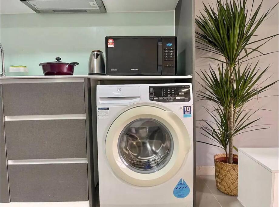 Tamarind Suite Cyberjaya 2-10Pax Duplex Экстерьер фото